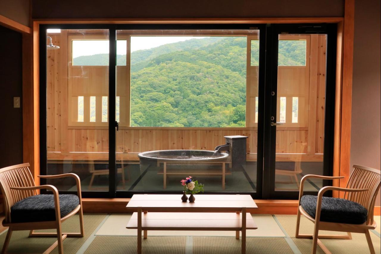 Yugawara Fuga Hotel Exterior foto